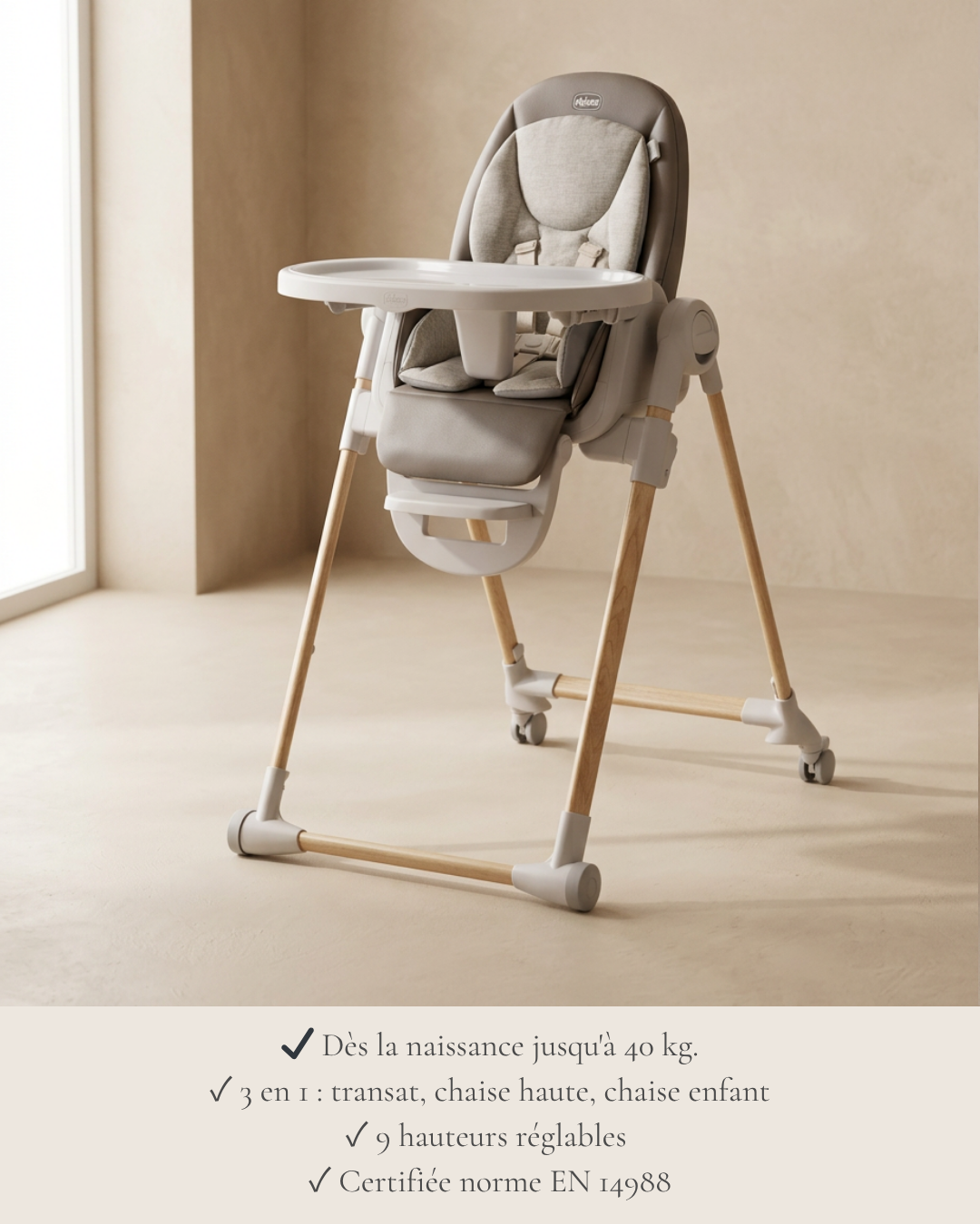 Pack Essentiel Bébé Nomad - Lit bébé et chaise haute installés dans un Airbnb à Lacanau